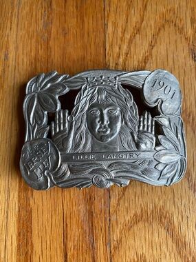 Vintage 1970s Lillie Langtry "The Jersey Lily" Metal Belt Buckle. 1901 Design